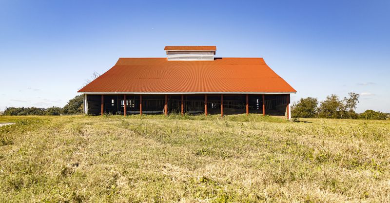 Livestock Barn Construction in Kansas City, KS